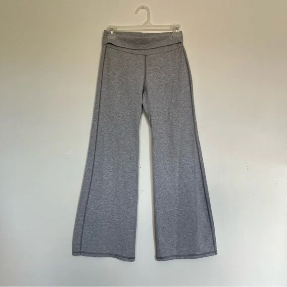 *SOLD ON DEPOP* - Picture 2 of 5